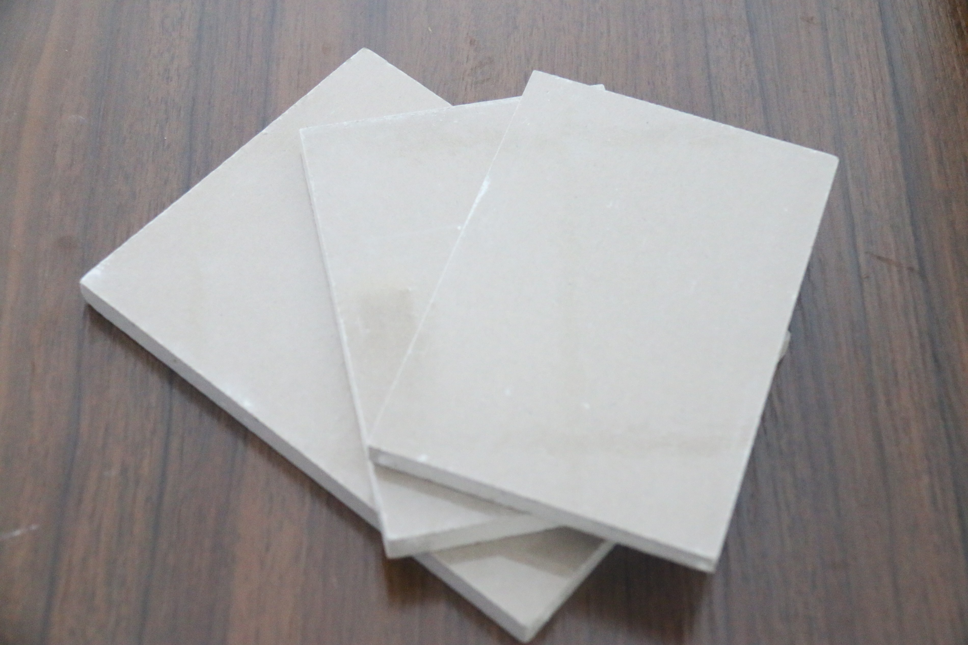 High Quality Plaster Board 2400*1200mm